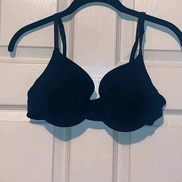 Other - ❤️3/$10 BLACK BRA SIZE 38B